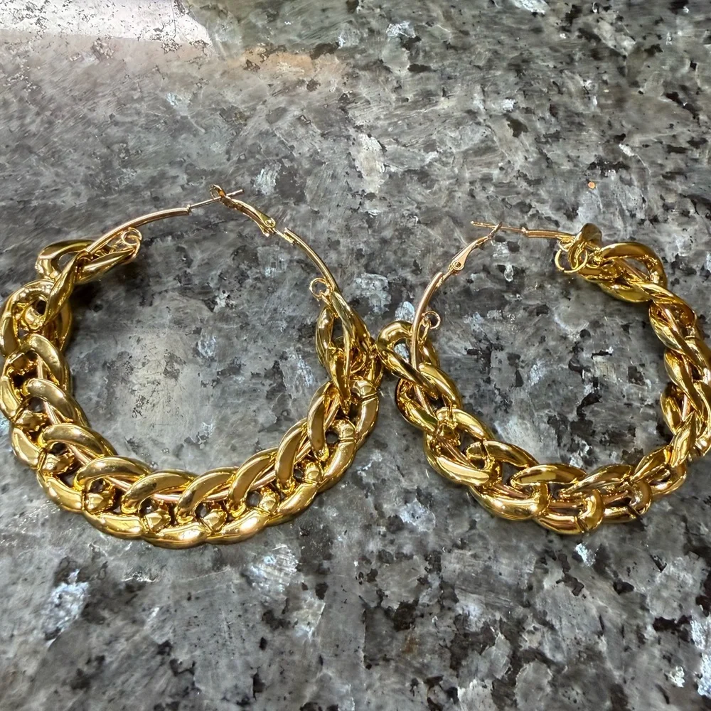 2/$29 or 3/$39 Large Gold Hoop Statement Chain Earrings - Picture 6 of 6